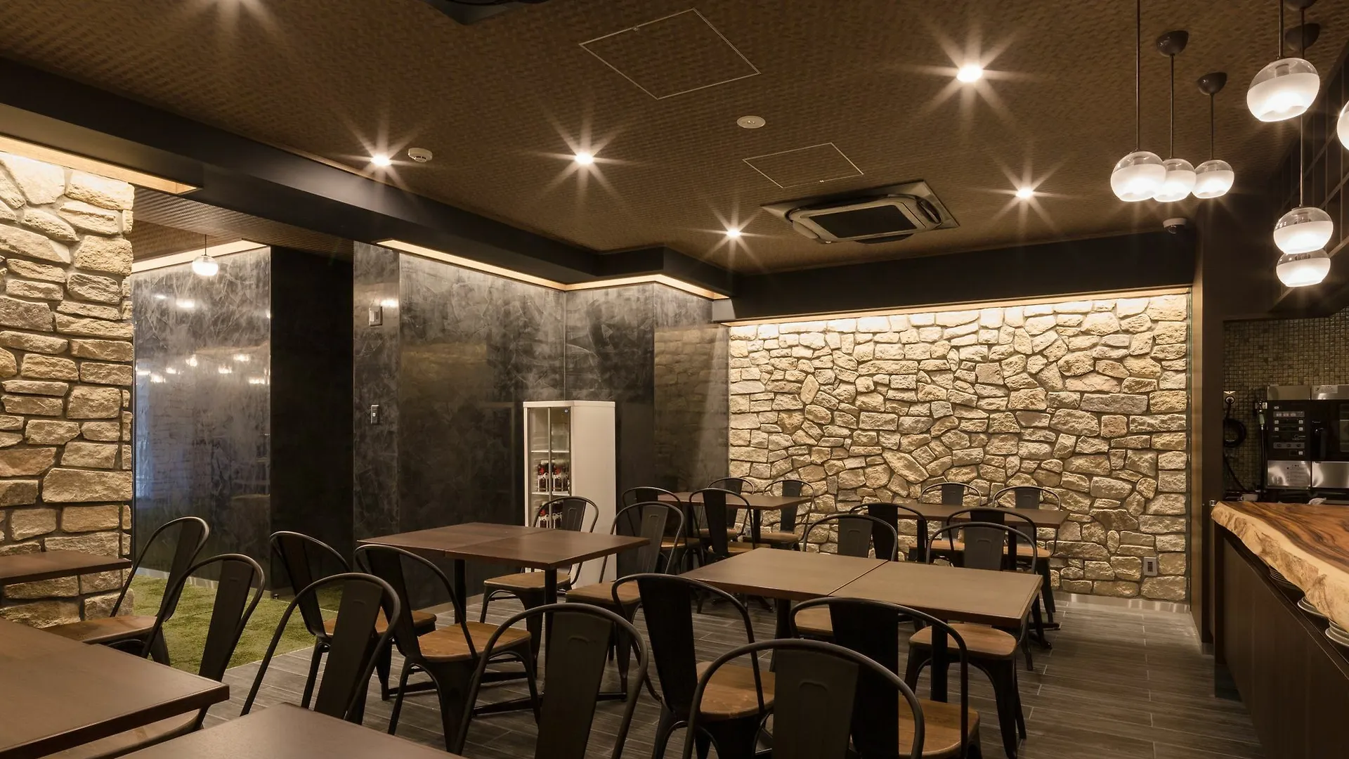 Hotel Sui Ginza Kyobashi By Abest Tokyo 3*,